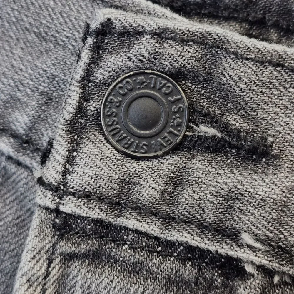 Levi's 501 Men's 32x32 Striaght Fit Stone Washed Gray Denim Jeans 501-6275